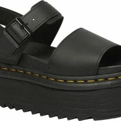 Dr. Martens Voss Quad Black Hydro Leather