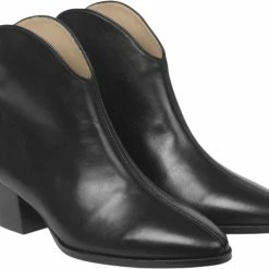 ANGULUS St&oslash;vle Med H&aelig;l