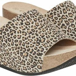 Cream Paris Wedgesandal