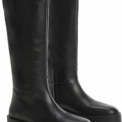 Mango BOOTS .-- BLAN